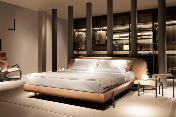 Кожаная кровать орехового оттенка на бронзовом каркасе - bsn/125