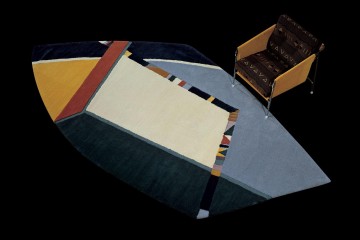 Ассиметричный ковер в холодной цветовой гамме с теплыми акцентами - lof/512