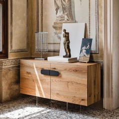 Светло-коричневый буфет с черными металлическими ручками - ctn/241