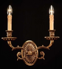 Классическое бронзовое бра на овальном основании - bad/432