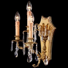 Тройное бра на позолоченном каркасе с декорированным основанием - bad/372