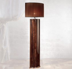 Торшер из полированного массива с овальным плиссированным абажуром - gkn/385