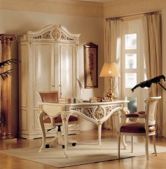 Компактный кабинет цвета слоновой кости с ажурным резным декором - tna/517
