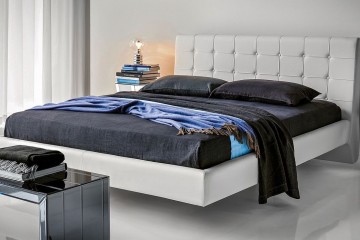 Кровать в белой кожаной обивке с квадратной стяжкой - ctn/460