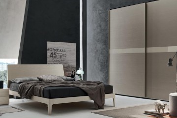 Деревянная двуспальная кровать с жестким изголовьем - mrn/232