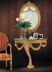 Овальное зеркало в резной позолоченной раме с гирляндами - ezb/682