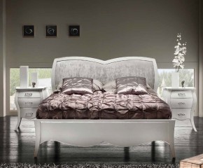 Белоснежная фигурная тумба с 3 ящиками и ажурными серебристыми ручками - mdg/0900