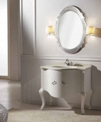 Овальное зеркало в фигурной серебристой раме - mdg/1062