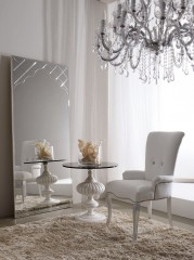 Напольное зеркало с фацетом и резным декором - fef/366