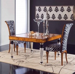Стул в бархатной обивке с рисунком под зебру - mdg/1116