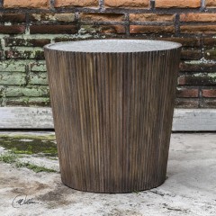 Рифленый массивный столик с серебристой столешницей - utr/2120