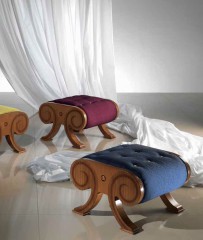 Пуфик в каретной обивке - mcrl/90