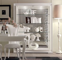 Застекленная витрина - mscc/179