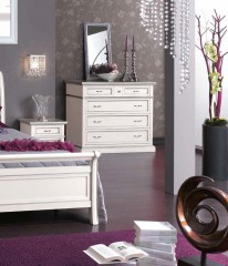 Узкое прямоугольное зеркало в серебристой раме - mdg/1103