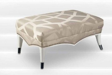 Пуф, украшенный бисером - misg/0440