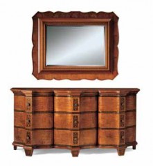 Настенное зеркало в массивном обрамлении - misg/0124