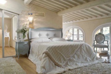 Спальня в светлом тоне с кантом с широким фигурным кантом - mobm/0078