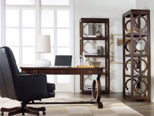 Стол с интарсированной столешницей на фигурных опорах с проногой - hkf/1025