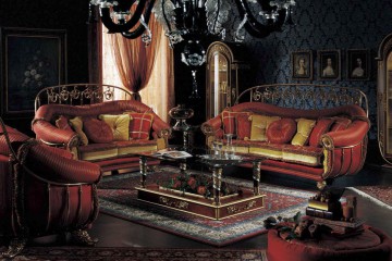 Гостиная с мягкой мебелью в красно-желтых тонах с металлической отделкой - mcpt/220