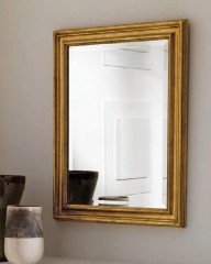 Прямоугольное зеркало в массивной раме из светло-золотистого дерева - msvgf/0146