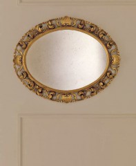 Овальное зеркало в золотистой раме с резными деталями - msvgf/0173