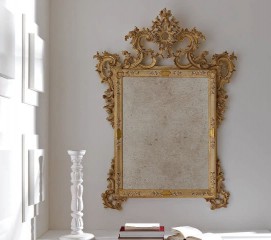 Изящное зеркало в резной прямоугольной раме светло-коричневого цвета - msvgf/0136