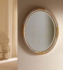 Утонченное овальное зеркало с золотистыми бусинами и резным декором - msvgf/0174