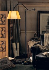 Черный торшер с полосатым желтым абажуром - pzg/446