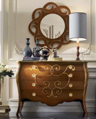 Коричневый комод с фигурным краем и светлым рельефным узором - mmego/0567