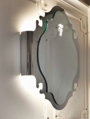 Фигурное зеркало с подсветкой - mvsn/0189