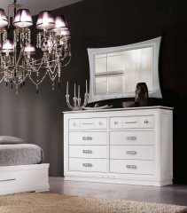 Прямоугольное зеркало в фигурной белой раме - mdg/1128