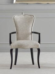 Светло-серый стул на черном каркасе - msd/219