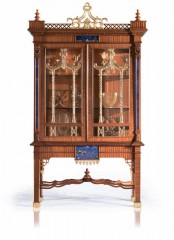 Витрина с фигурным карнизом - marm/737