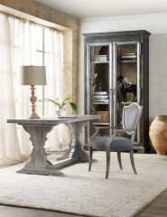 Серый кабинет с патинированным письменным столом - hkf/0340