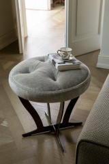 Столик в серой бархатной обивке - alb/132