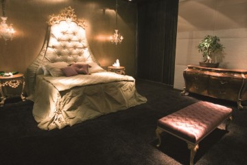 Спальня с большой королевской кроватью - moak/0304