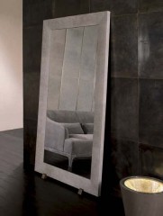 Зеркало в широкой кожаной раме - mrgn/0125