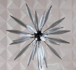 Круглая люстра с витыми лучами из серебристого стекла - gkn/074